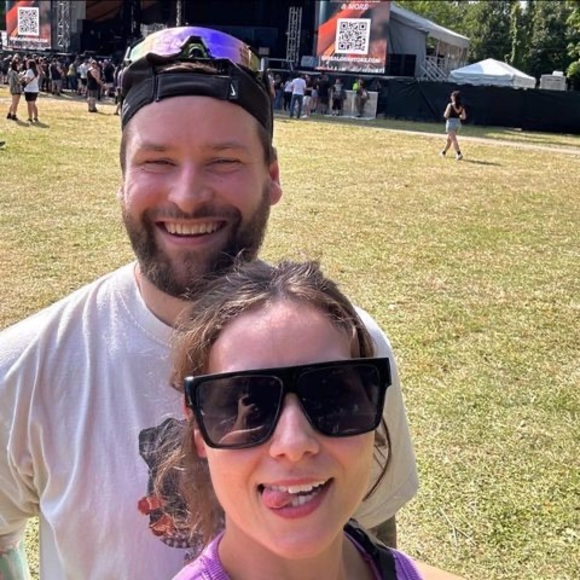 Meet your Posher, Sara - Picture 1 of 1